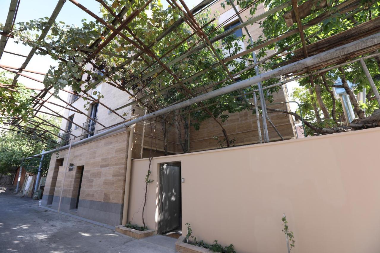 Hotelise I Bells-Of-Ireland Apartment Ereván Exterior foto